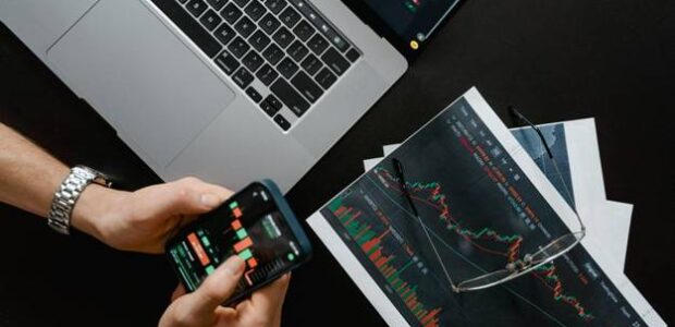 Trading Platforms for Indices